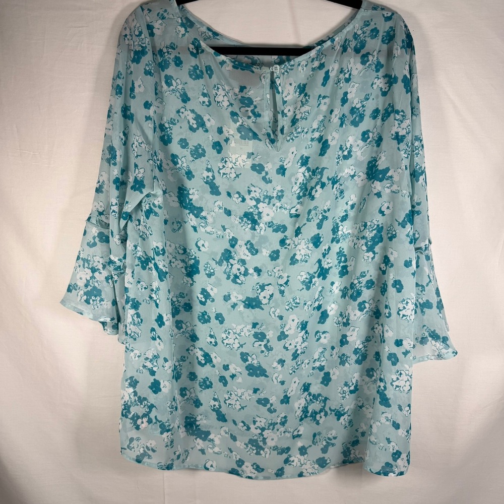 Lane Bryant Floral Blouse Size 14 Sheer Top Lightweight Blue NWT‎ Party Sheer